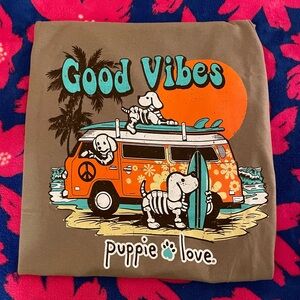 NWT Beach Bus Skeleton Puppie Love Tee